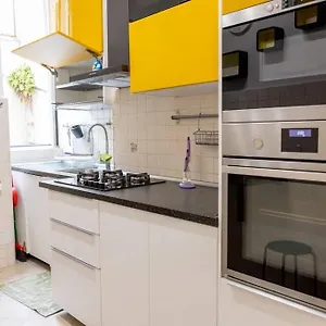 https://la-casa-di-nico-appartamento-zona-centro.hotelitalianriviera.com